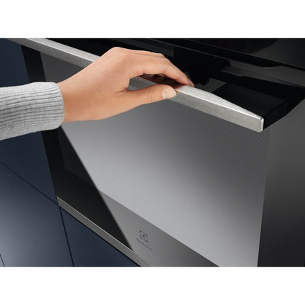 Electrolux UltimateTaste 700 72L Built-in Oven with SteamRoast KOCBP21XA WAH LEE STORE