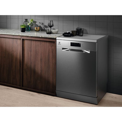 Electrolux ESA47200SX Freestanding Dishwasher 60cm Ultimatecare With 13 Place Settings