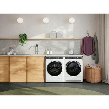 Electrolux EWF1143R7WC Front Load Washer Ultimatecare 700 11.0kg
