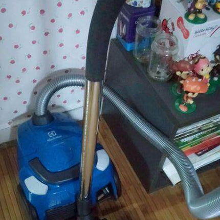 ELECTROLUX (Z1220) 1600W 1 Lit WASHABLE BAGGED VACUUM CLEANER