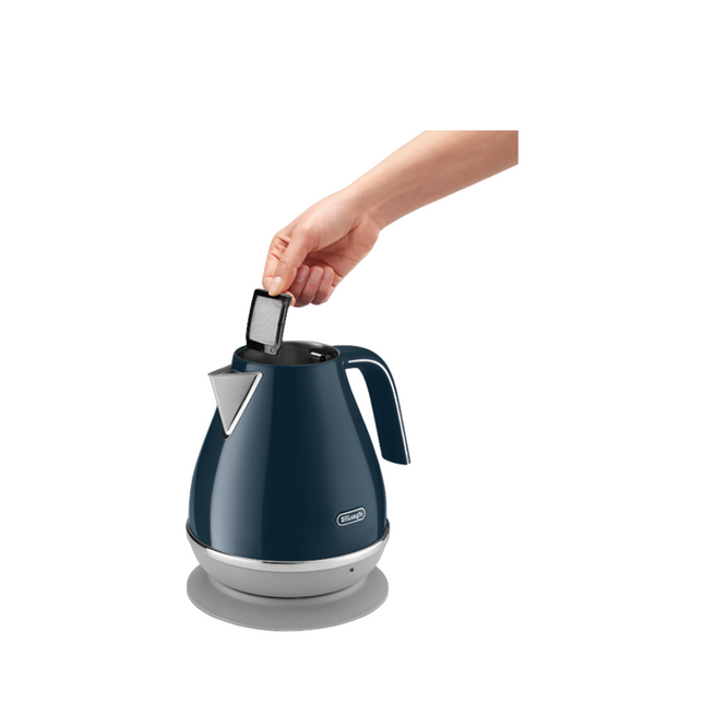 Delonghi KBOC2001.BL 1.7L Icona Capitals London Blue Kettle | ESH