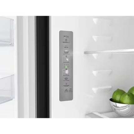 Electrolux 562L UltimateTaste 700 French Door Refrigerator (Metal Cooling & Water Dispenser) - Bottom Mount Freezer | EQE5660A-B (Fridge Peti Sejuk Peti Ais 电冰箱 EQE5660A EQE5660AB)