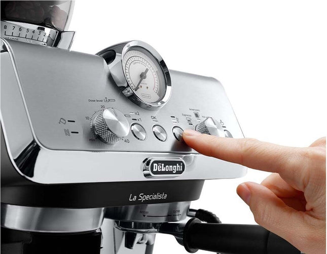 De'Longhi La Specialista Arte Pump Espresso Coffee Machines - EC9155.MB
