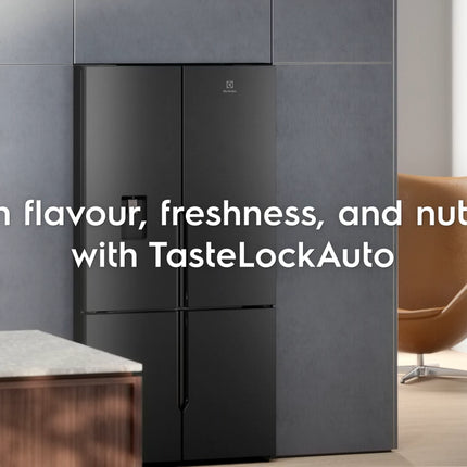 Electrolux 562L UltimateTaste 700 French Door Refrigerator (Metal Cooling & Water Dispenser) - Bottom Mount Freezer | EQE5660A-B (Fridge Peti Sejuk Peti Ais 电冰箱 EQE5660A EQE5660AB)