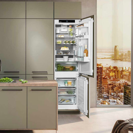 LIEBHERR ICNH 5123 PLUS NOFROST BUILT IN FRIDGE FREEZER